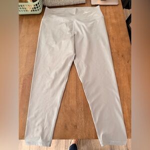 aerie Light Gray High-Rise Leggings